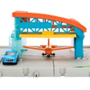 Igralni set za pustolovščine ob vzletu na letališču z 1 Audijem in 1 letalom iz plastike