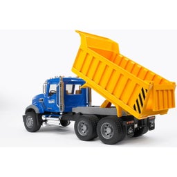 02815 MACK Granite lorry with tipper body - 1 item