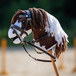QHP Hobby Horse - brown pinto