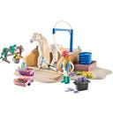 71354 - Horses of Waterfall - Isabella & Lioness s prostorom za pranje - 1 k.