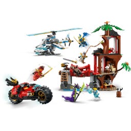 Ninjago - 71857 Spopad z ninja vozili pri Drevesni hišici