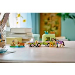 Friends - 42695 Pferd und Fohlen mit Pferdeanhänger