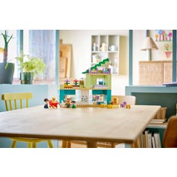 DUPLO - 10470 Modern family home with figures - 3-in-1 set