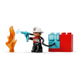 DUPLO - 10473 Fire engine with hose and fireman