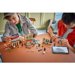 Marvel - 76342 Spider-Man vs. Mysterio: il Daily Bugle