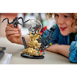 Marvel 76334 - Big Showdown: Spider-Man vs Sandman