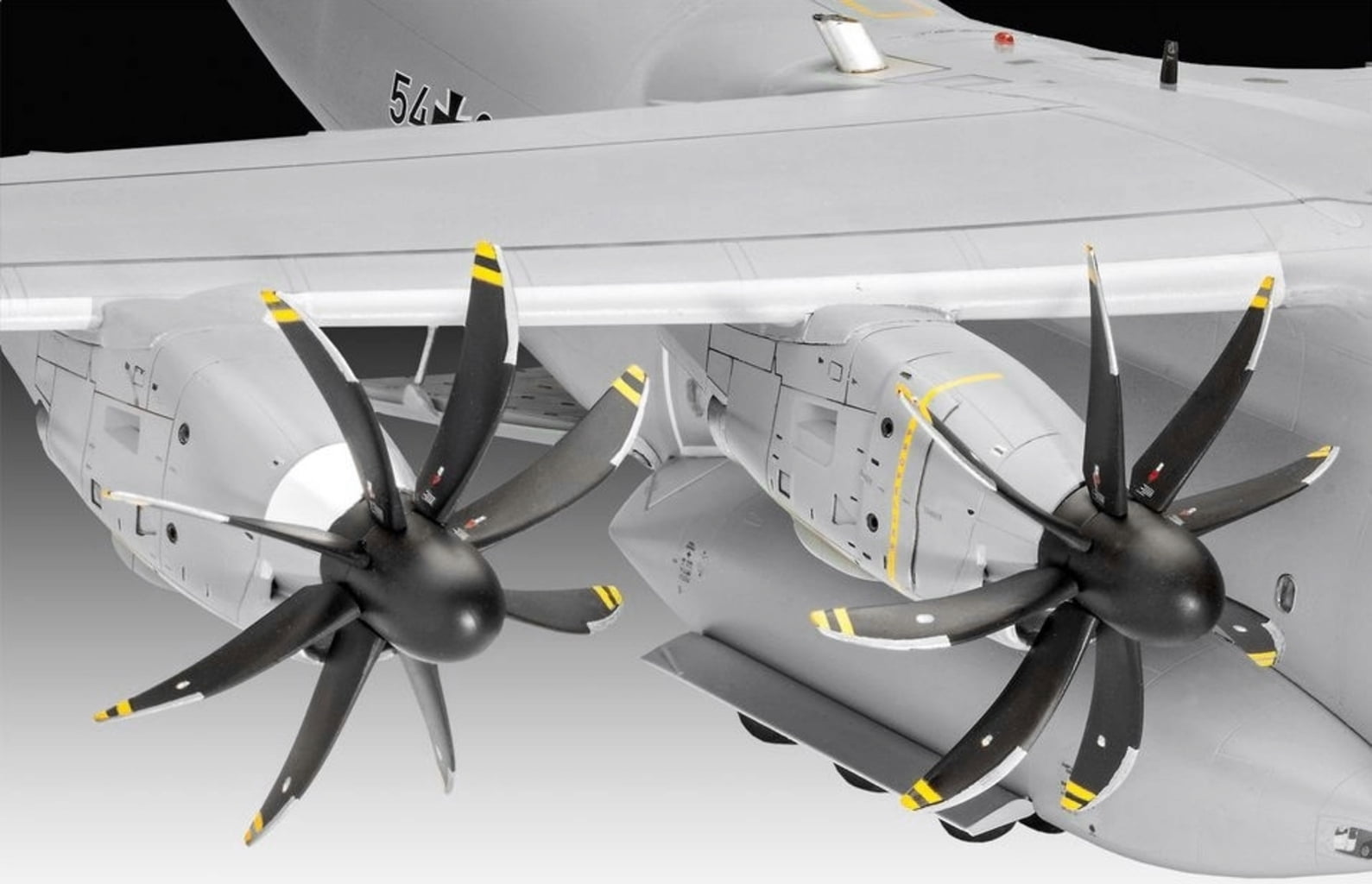 Revell Airbus A400M 