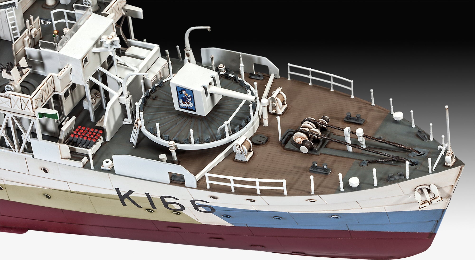 Revell HMCS SNOWBERRY - 1 Stk