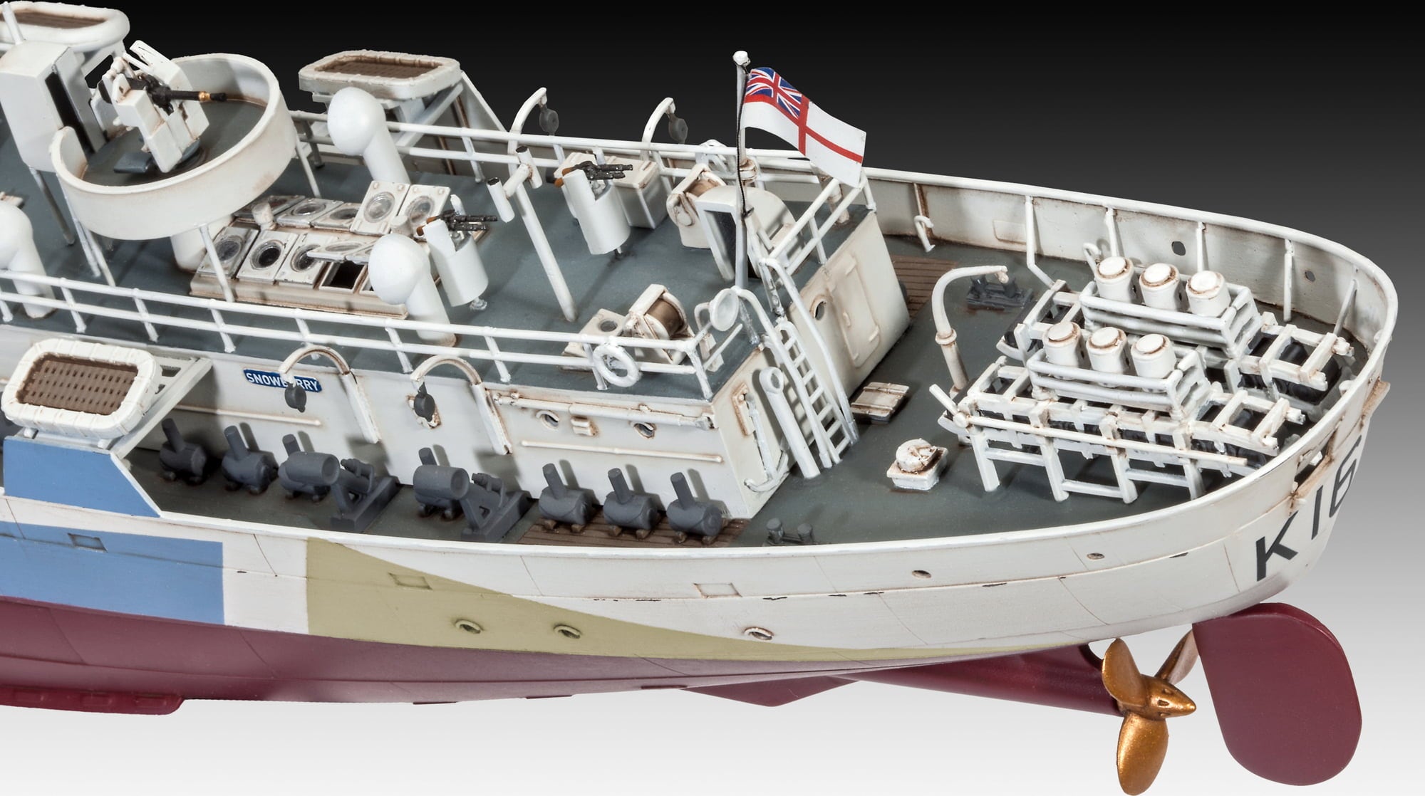 Revell HMCS SNOWBERRY - 1 Stk