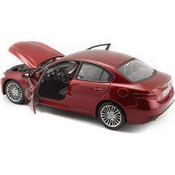 Bburago Alfa Romeo Giulia - 1 Stk