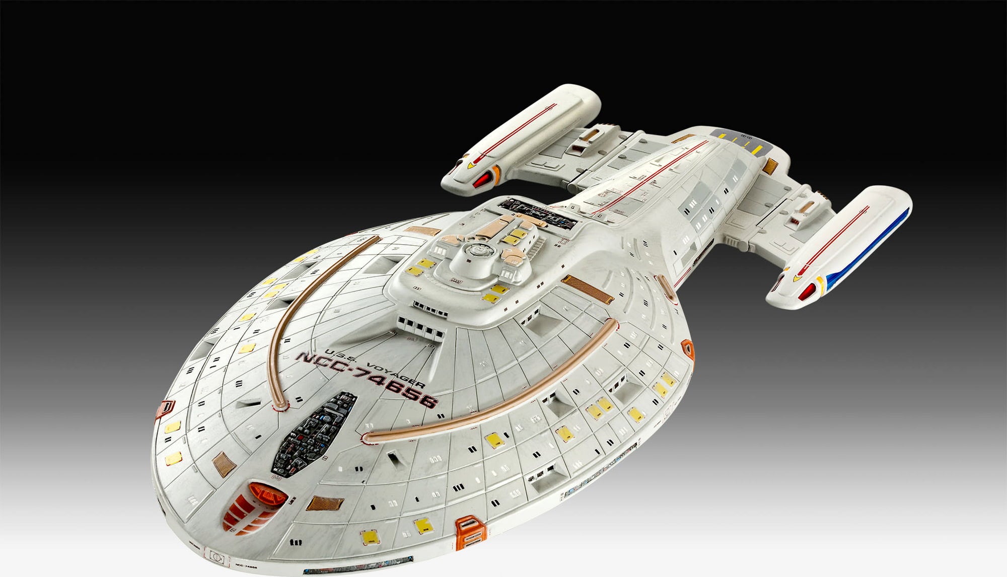 Revell U.S.S. Voyager
