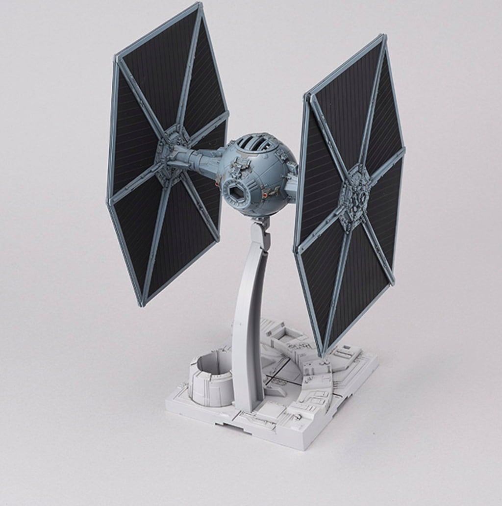 Revell TIE Fighter - 1 st.