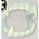 Fries Vampire Teeth, glow in the dark - 1 item