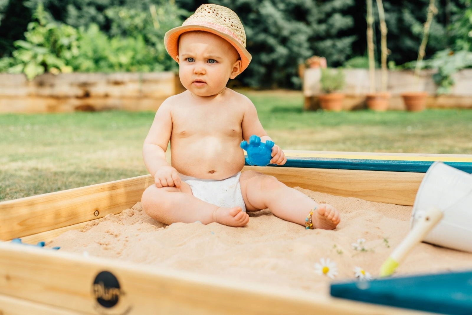 Plum Sandkasten aus Holz mit Aufbewahrungsbox - 1 Stk