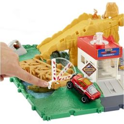 Matchbox Action Drivers Play Set with Toy Car - 1 item