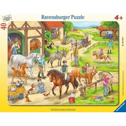 Ravensburger Puzzle - Kmetija konj, 40 delov
