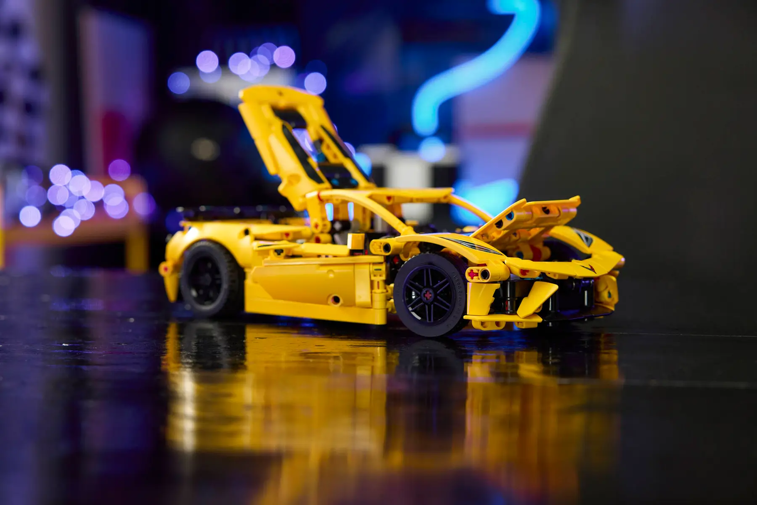 Technic -42205 Chevrolet Corvette Stingray - Spielzeug Sportwagen