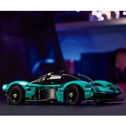 LEGO Technic - 42208 Aston Martin Valkyrie