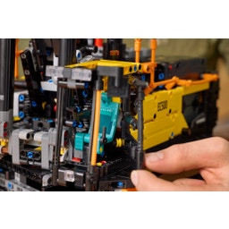 Technic - 42215 Volvo EC500 Hybrid Excavator