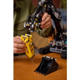 Technic - 42215 Volvo EC500 Hybrid Excavator
