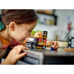 LEGO City - 60404 Burger truck