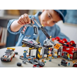 LEGO Ciudad - 60472 Desguace con coches