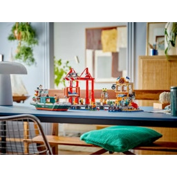 LEGO Ciudad - 60422 Puerto con carguero