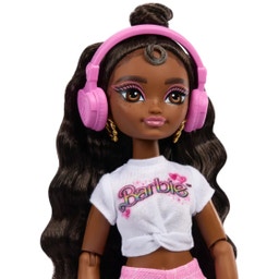 Dream Besties Barbie Brooklyn, bambola di moda con pattini a rotelle